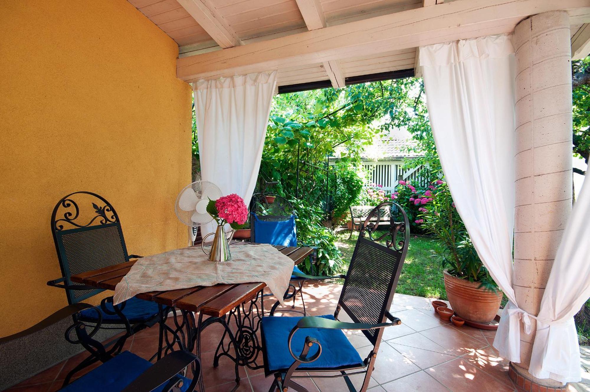 Apartments Your Colourful Ljubljana Home ภายนอก รูปภาพ