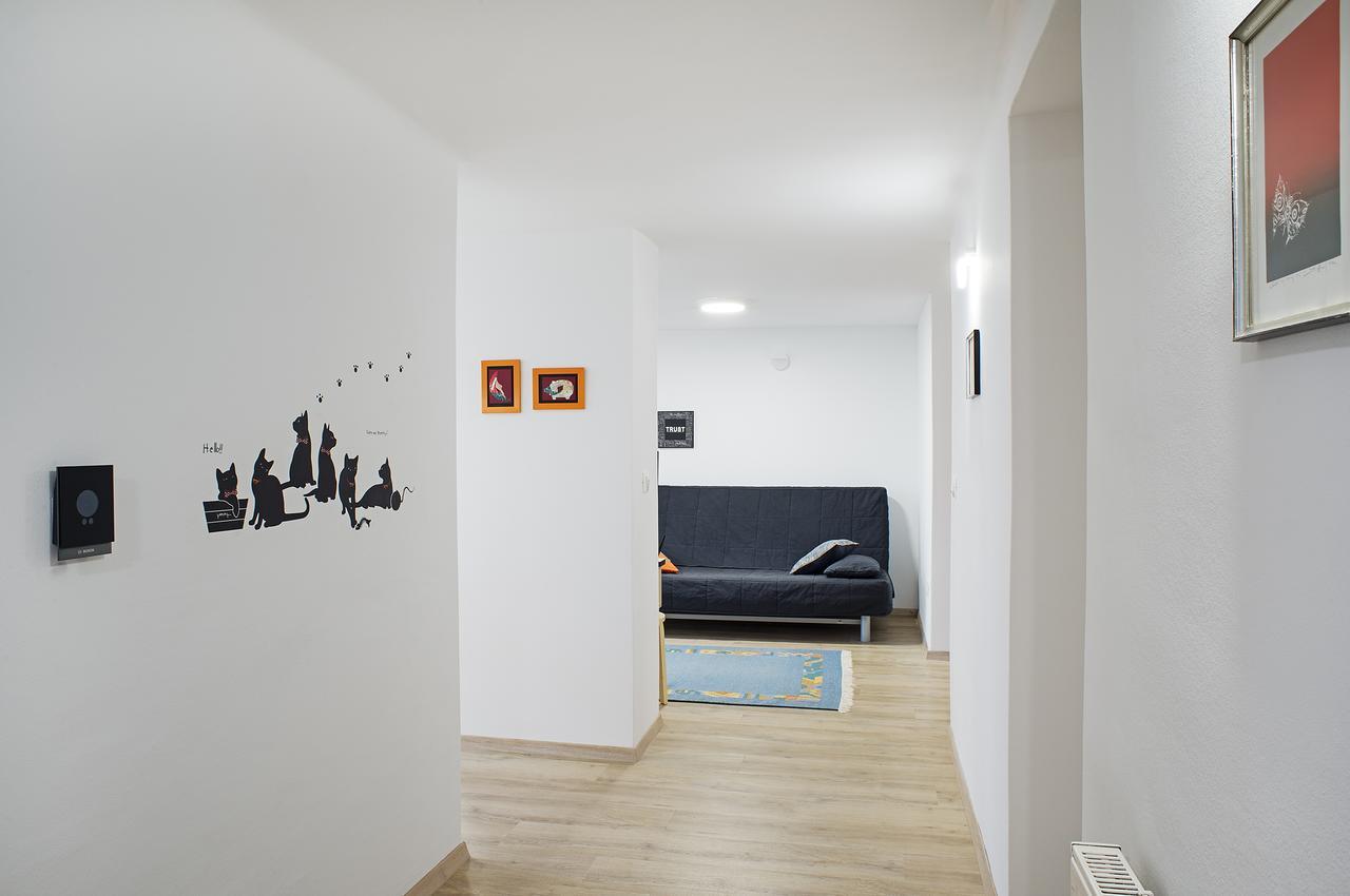 Apartments Your Colourful Ljubljana Home ภายนอก รูปภาพ