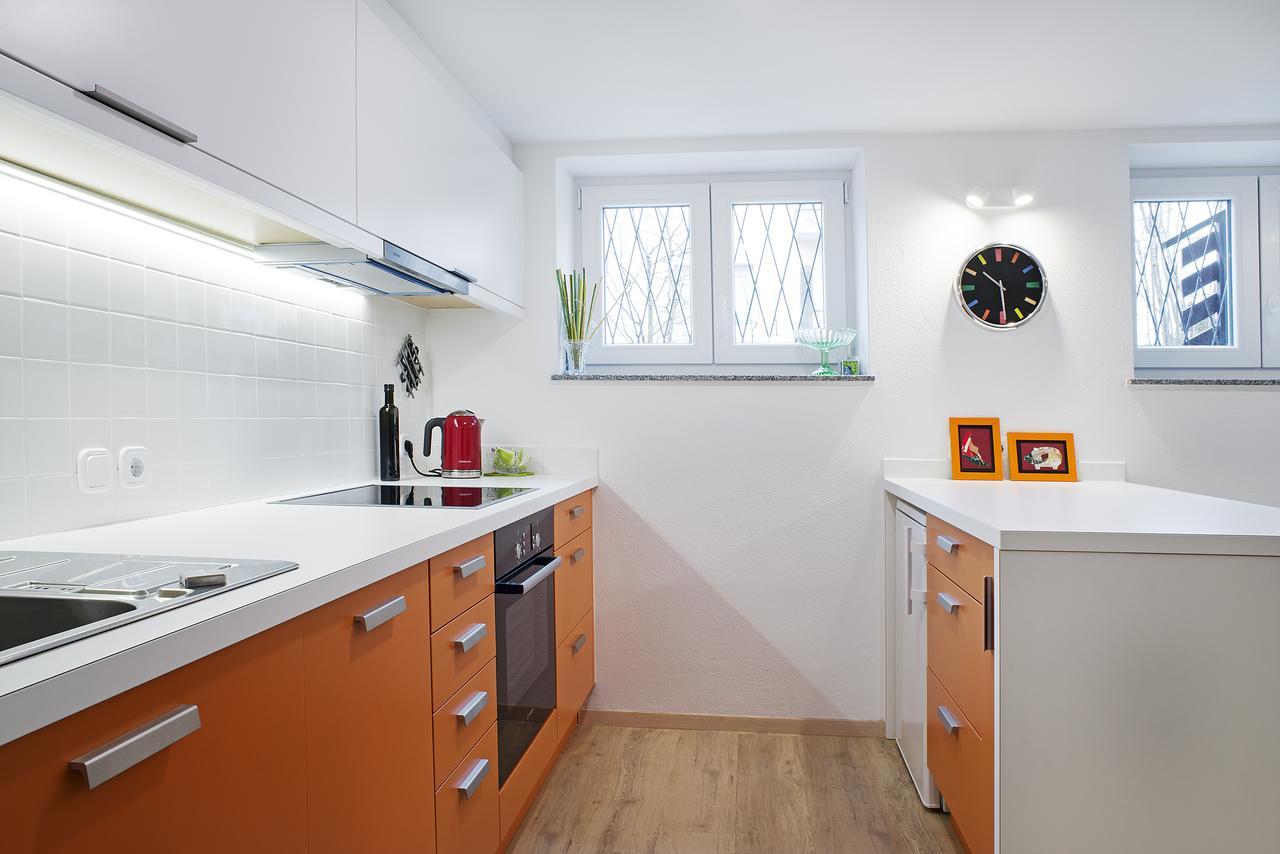 Apartments Your Colourful Ljubljana Home ภายนอก รูปภาพ